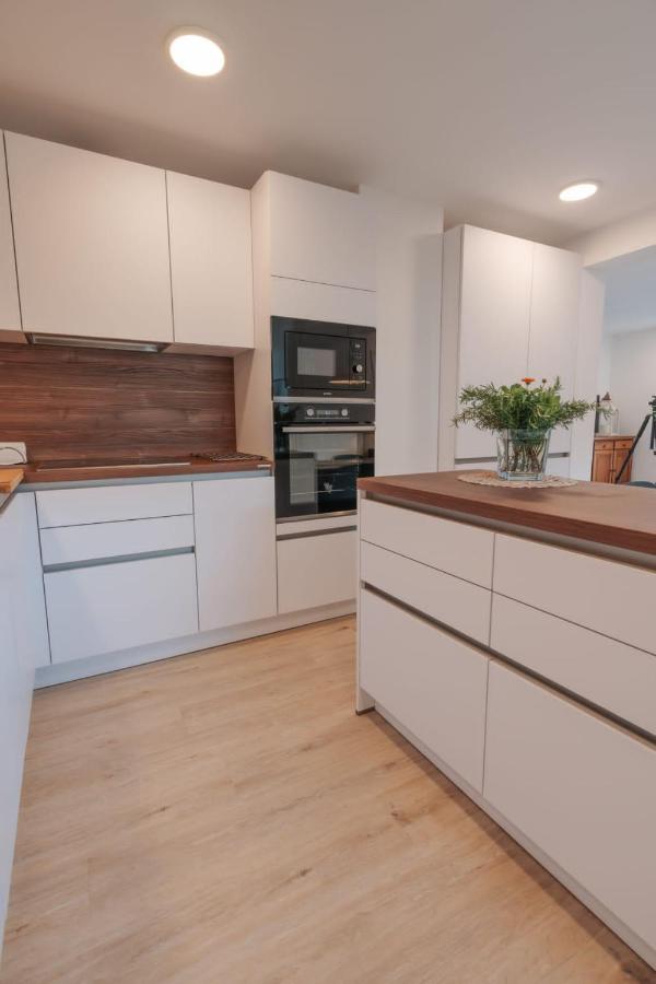 Apartma Lamberger Zirovnica Ngoại thất bức ảnh