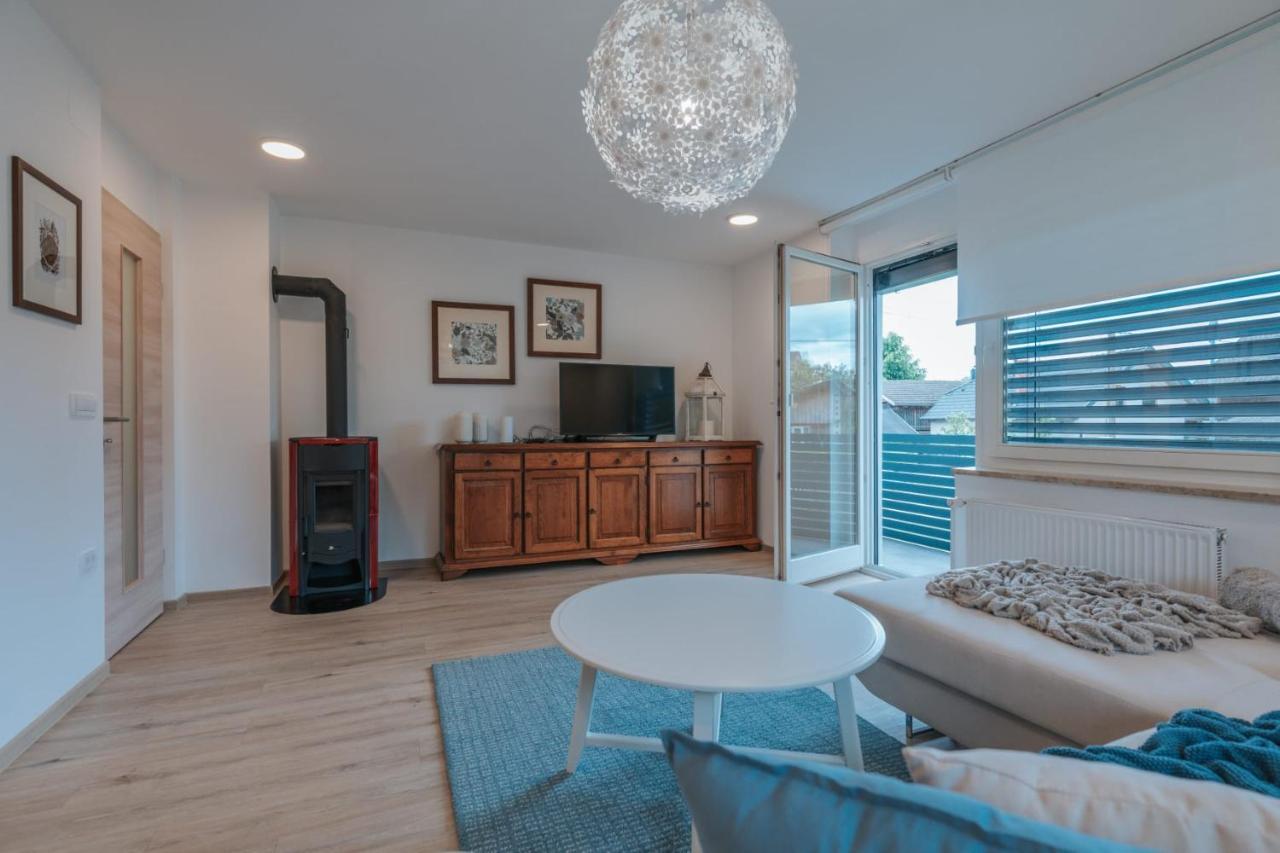Apartma Lamberger Zirovnica Ngoại thất bức ảnh