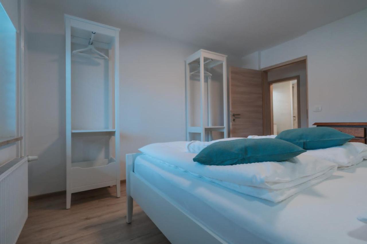 Apartma Lamberger Zirovnica Ngoại thất bức ảnh